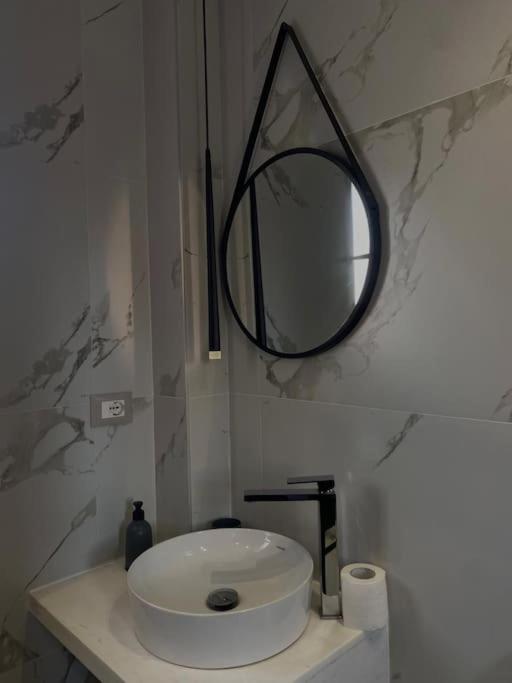 Tirana Elegant Apartment Extérieur photo